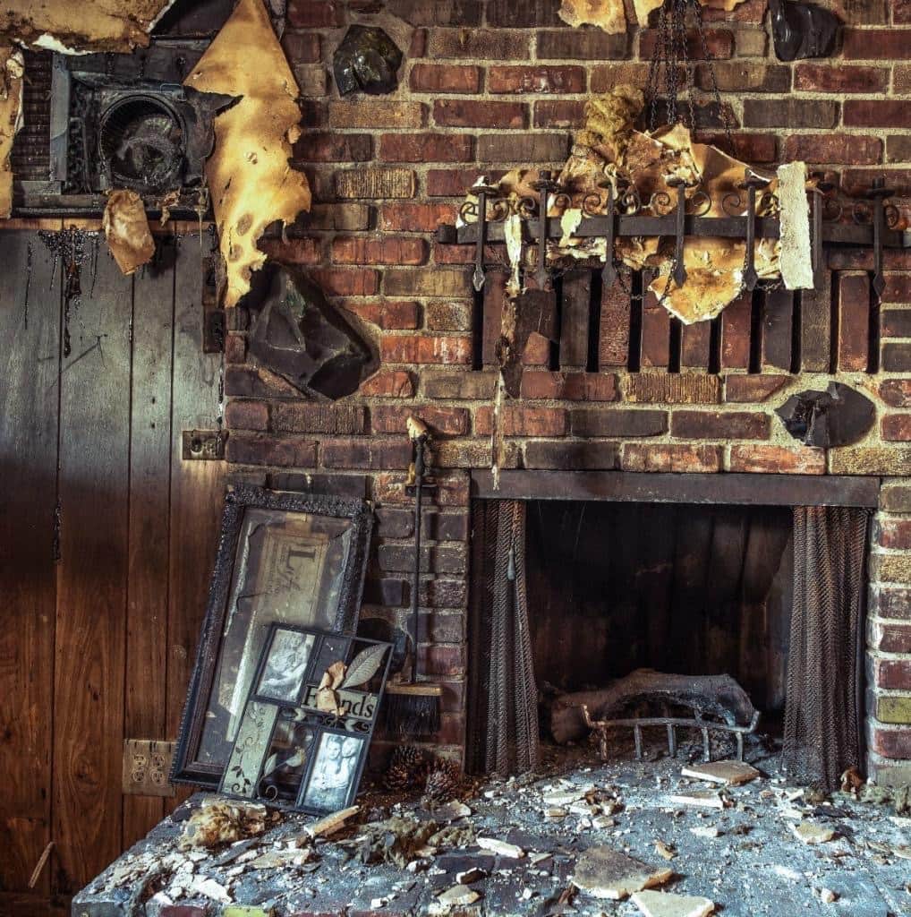 fire water mold damage restoration services in memphis call-to-action image