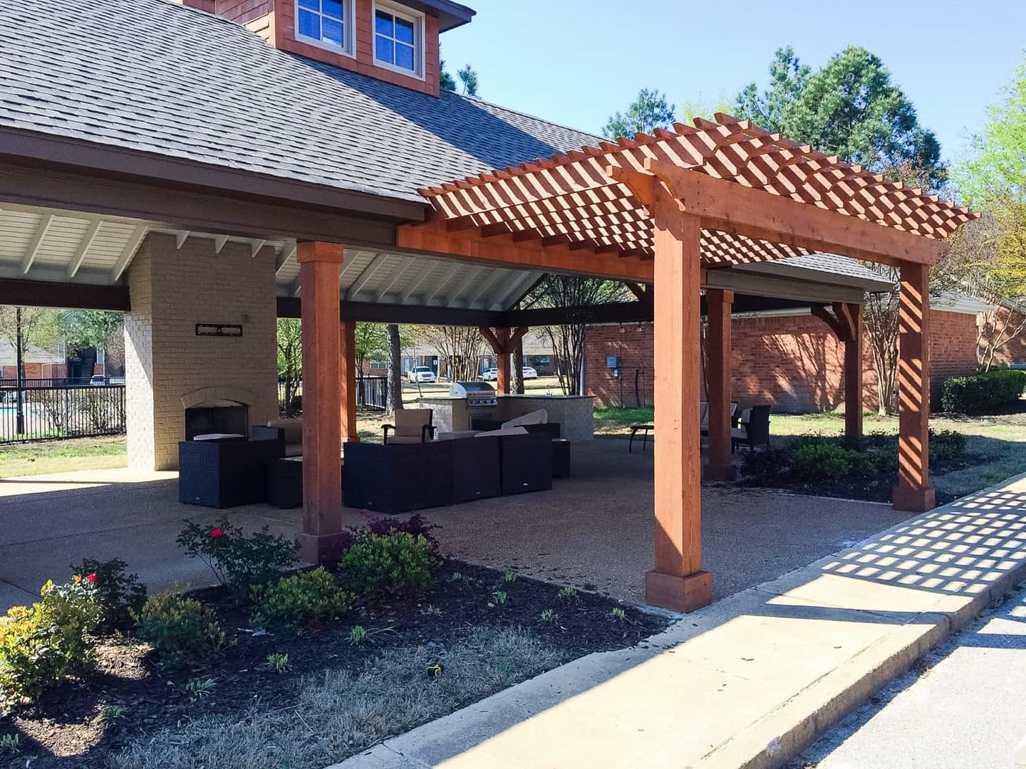 large custom pergolas in collierville and germantown and memphis